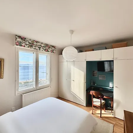 Apartment Free Parking, Ocean And Mountain View, 3br 2ba, 95 M2 *