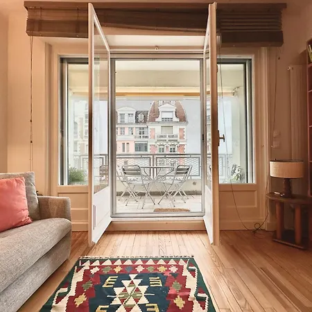 Apartment Free Parking, Ocean And Mountain View, 3br 2ba, 95 M2 *