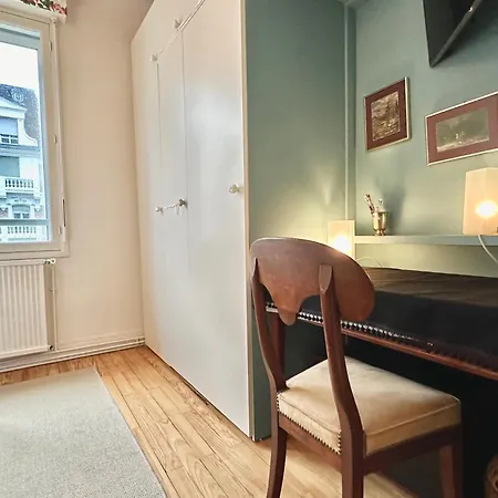 Free Parking, Ocean And Mountain View, 3br 2ba, 95 M2 Apartment