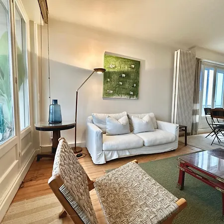 Free Parking, Ocean And Mountain View, 3br 2ba, 95 M2 Apartment Saint-Jean-de-Luz