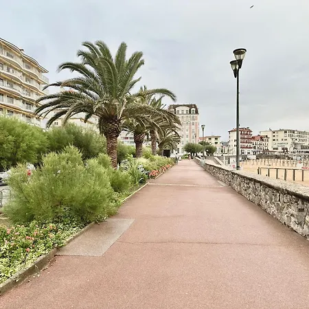 Free Parking, Ocean And Mountain View, 3br 2ba, 95 M2 Apartment Saint-Jean-de-Luz